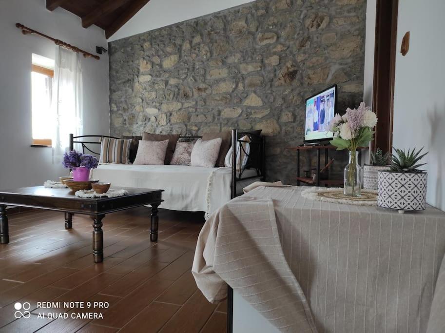 Villa Petroula Kontias Dış mekan fotoğraf