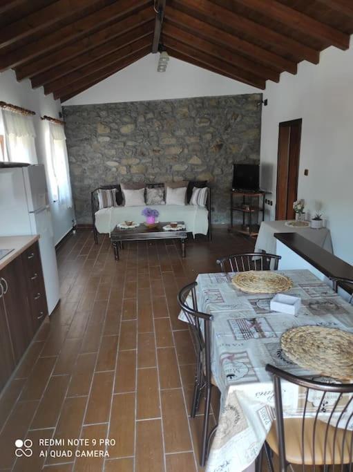 Villa Petroula Kontias Dış mekan fotoğraf